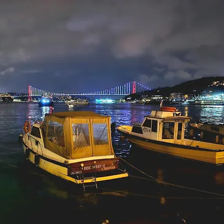 Villa House In Besiktas, Arnavutkoy With Bosphorus View *